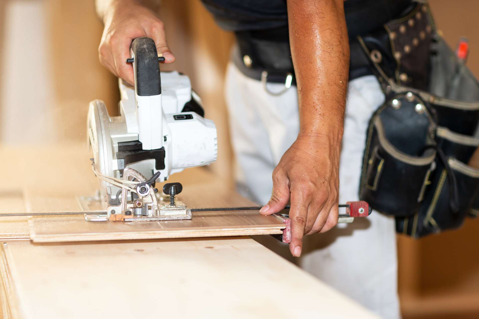 株式会社エイ・ライズ